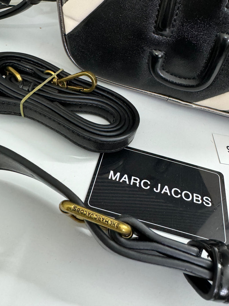 MICHAEL KORS JET SET BAG
