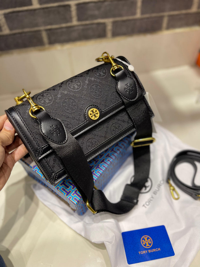 TORY BURCH T MONOGRAM SHLOUDER BAG