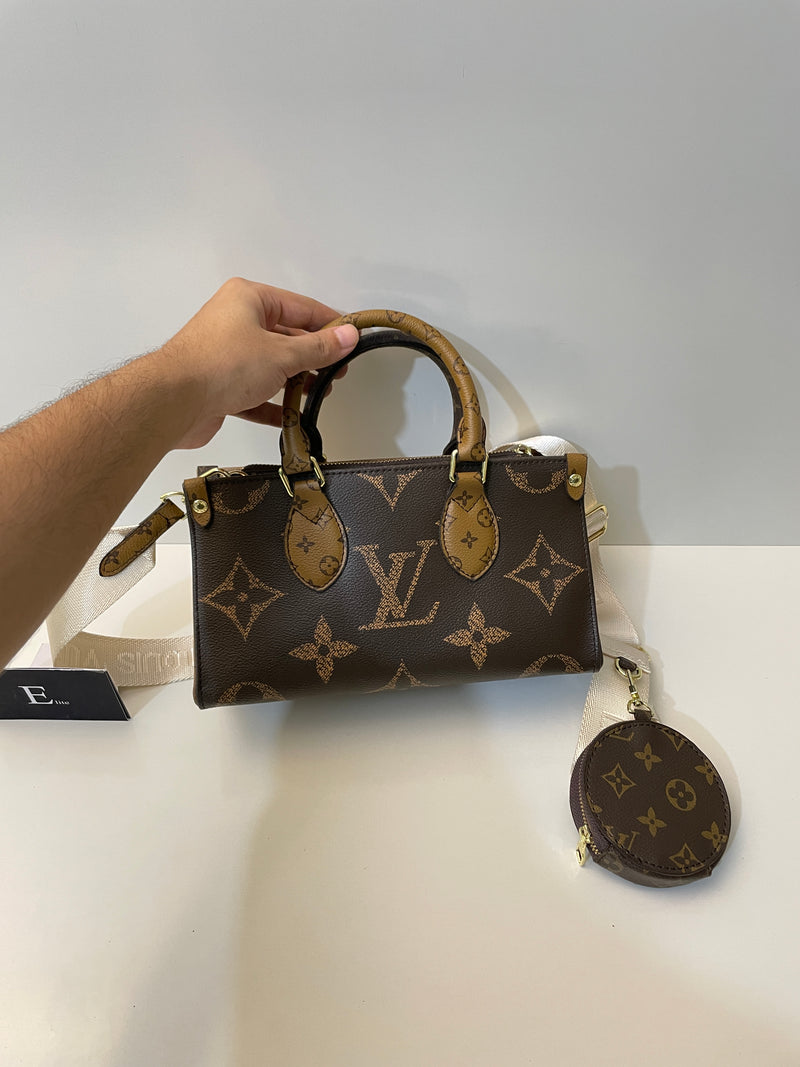 LOUIS VUITTON ONTHGO EAST -WEST
