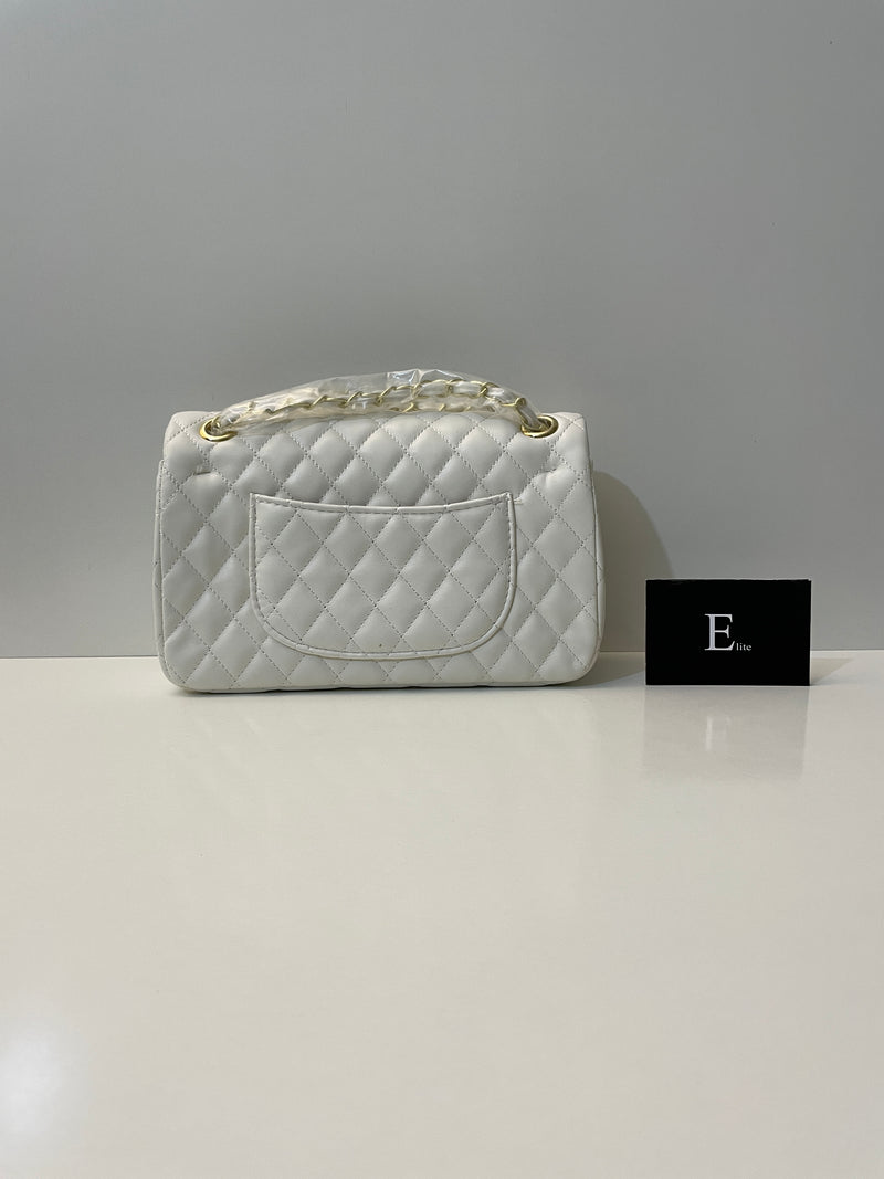 CHANEL CLASSIC FLAP BAG