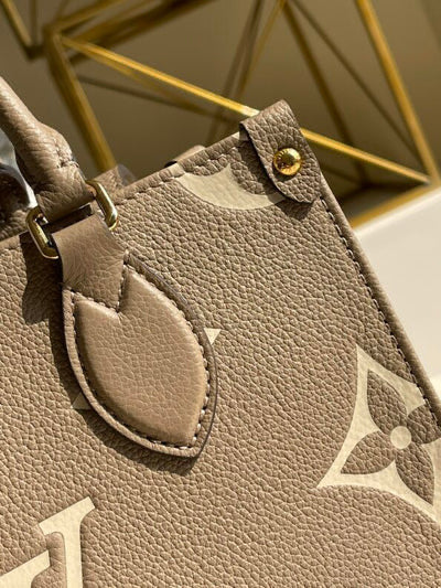 LOUIS VUITTON ONTHGO PM